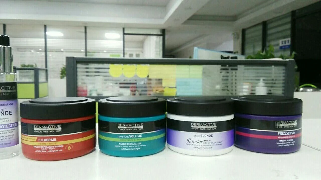 Plastic Cosmetic Jars
